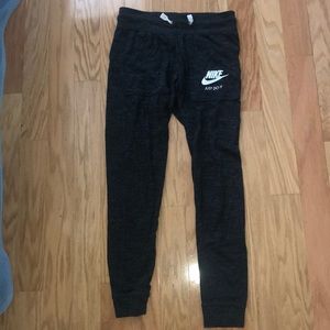 dark gray nike joggers